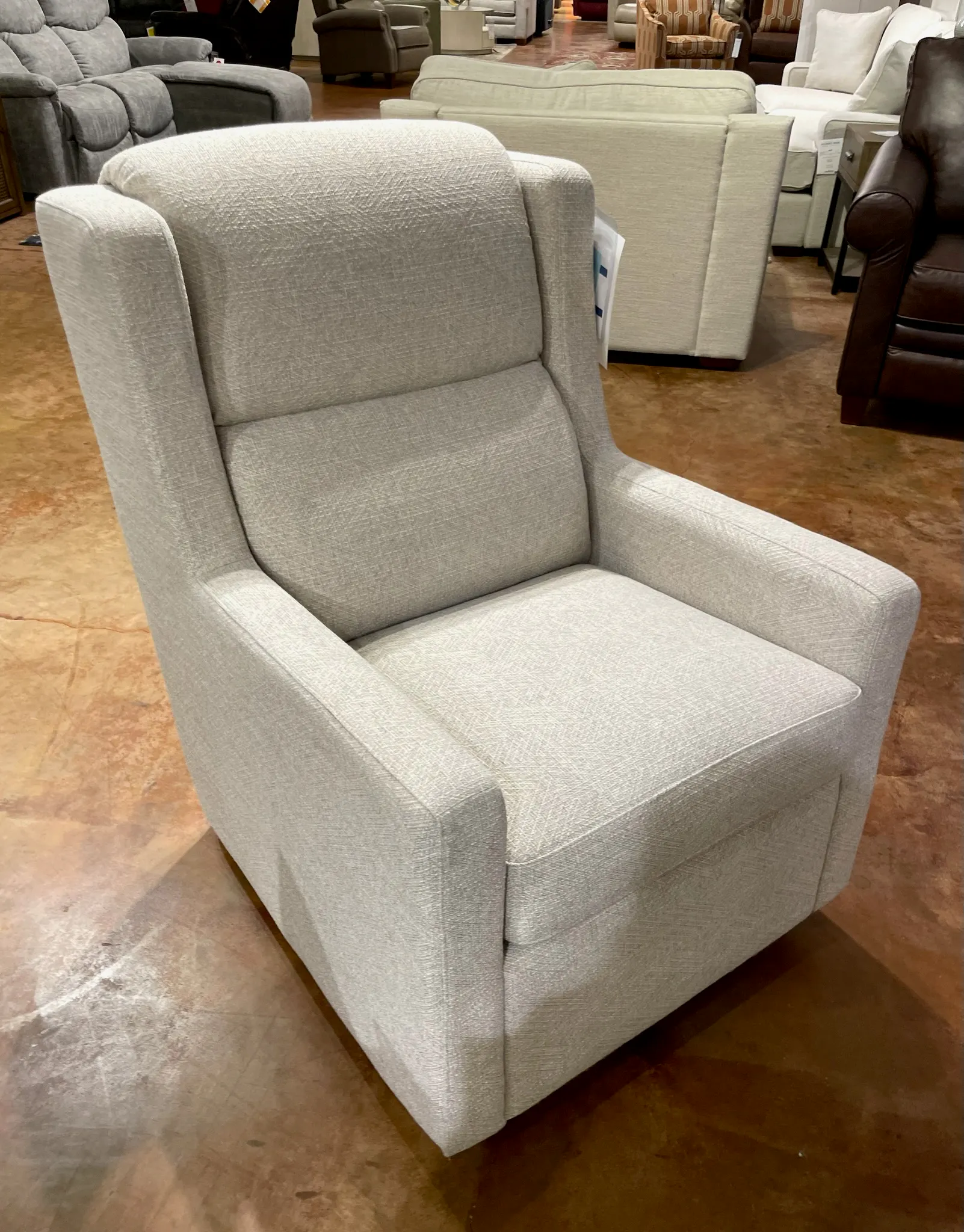 La-Z-Boy 225-405 Dante Swivel Chair