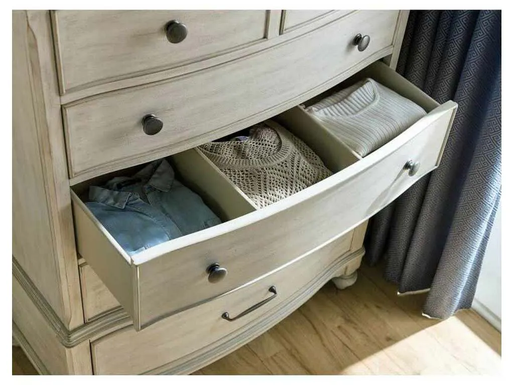 American Drew 750-215 Litchfield Carrick Drawer Chest American Drew 750-215 Litchfield Carrick Drawer Chest
