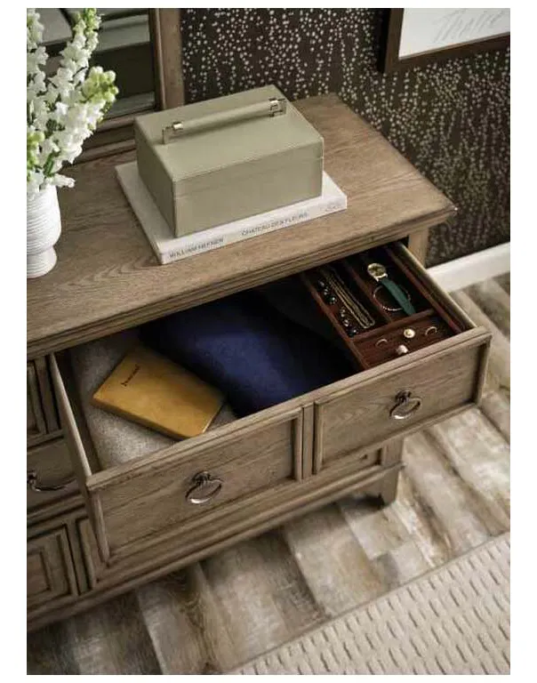 American Drew 151-130 Carmine Mitchell Drawer Dresser American Drew 151-130 Carmine Mitchell Drawer Dresser