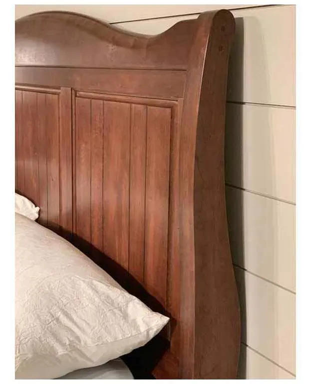 Artisan and Post 110-663-166-744-MS2 Heritage California King Sleigh Bed Amish Cherry Artisan and Post 110-663-166-744-MS2 Heritage California King Sleigh Bed Amish Cherry