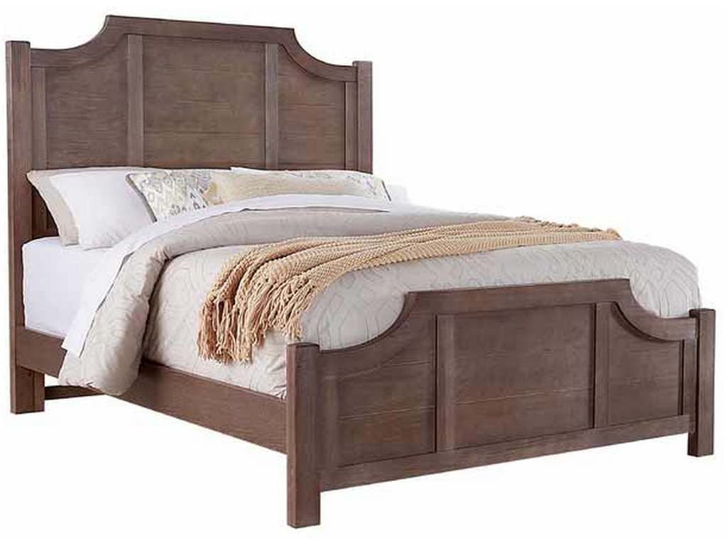 Artisan and Post 117-557-755-722 Maple Road Queen Scallop Bed Maple Syrup Artisan and Post 117-557-755-722 Maple Road Queen Scallop Bed Maple Syrup