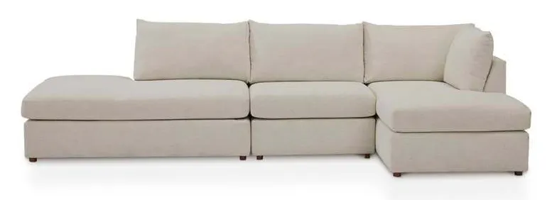 Bassett 2676-CBSECT Beckham Chaise Sectional With Bumper Bassett 2676-CBSECT Beckham Chaise Sectional With Bumper