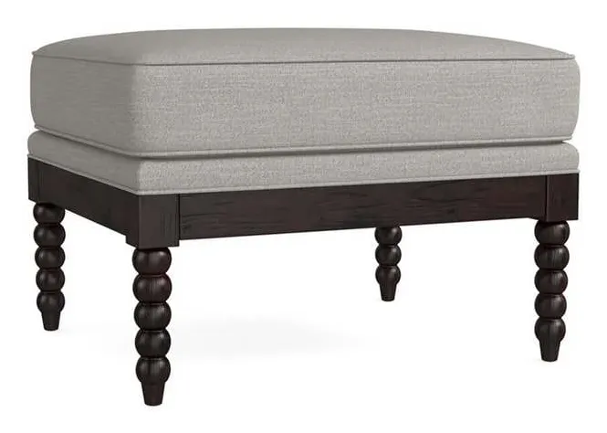 Bassett 1060-01 Pippa Ottoman Bassett 1060-01 Pippa Ottoman