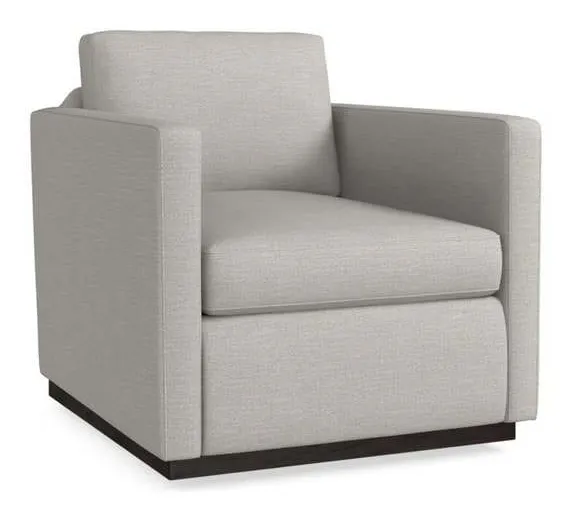 Bassett 1215-05 Miles Swivel Chair Bassett 1215-05 Miles Swivel Chair