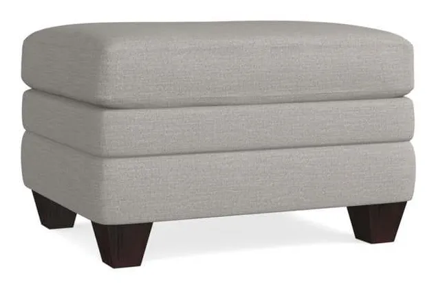 Bassett 3851-01 Caroline Ottoman Bassett 3851-01 Caroline Ottoman