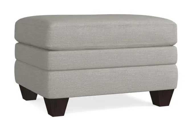 Bassett 3851-01 Caroline Ottoman Bassett 3851-01 Caroline Ottoman