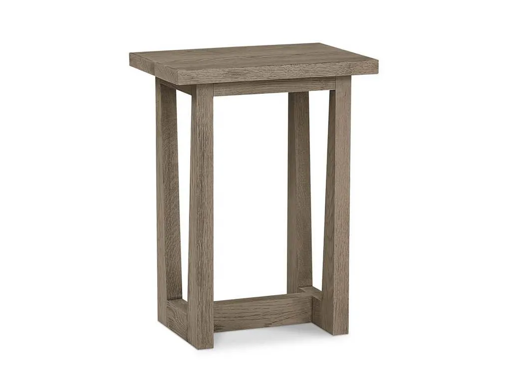 Bassett 6121-0661 Liam Oak Chairside Table