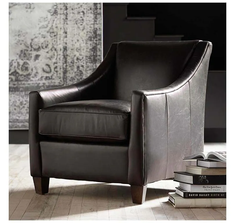 Bassett 1044-02L Corinna Leather Accent Chair Bassett 1044-02L Corinna Leather Accent Chair