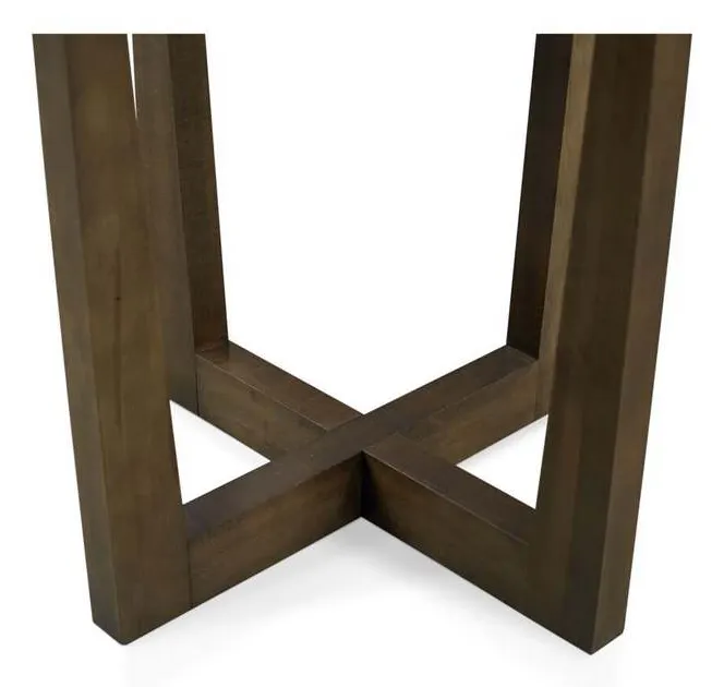 Bassett 6021-0641 Benchmade Maple Round End Table Bassett 6021-0641 Benchmade Maple Round End Table