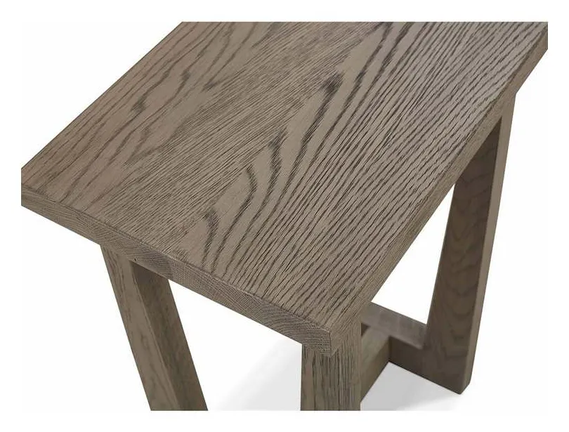 Bassett 6121-0661 Liam Oak Chairside Table Bassett 6121-0661 Liam Oak Chairside Table