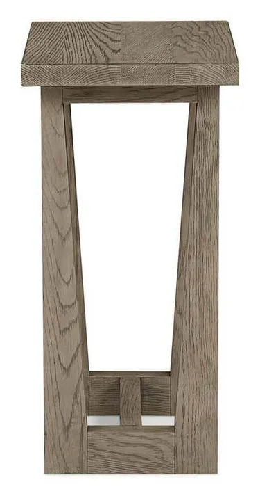Bassett 6121-0661 Liam Oak Chairside Table Bassett 6121-0661 Liam Oak Chairside Table