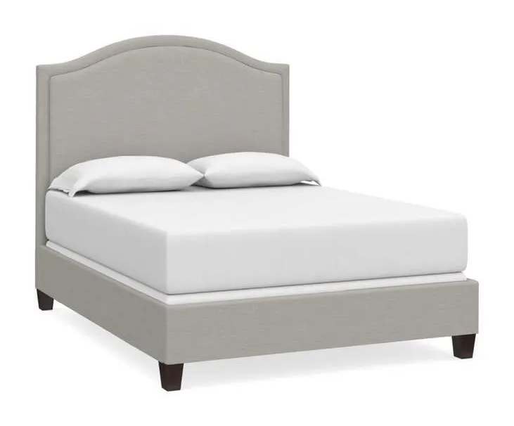 Bassett 1992-K69F Vienna King Arched Bed Bassett 1992-K69F Vienna King Arched Bed