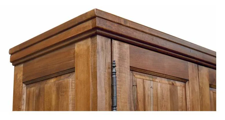 Bassett 4021-0307 Hawkins Maple Two Door Huntboard Bassett 4021-0307 Hawkins Maple Two Door Huntboard