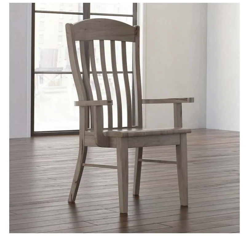 Bassett 4021-1000HN Holden Maple Arm Chair Bassett 4021-1000HN Holden Maple Arm Chair
