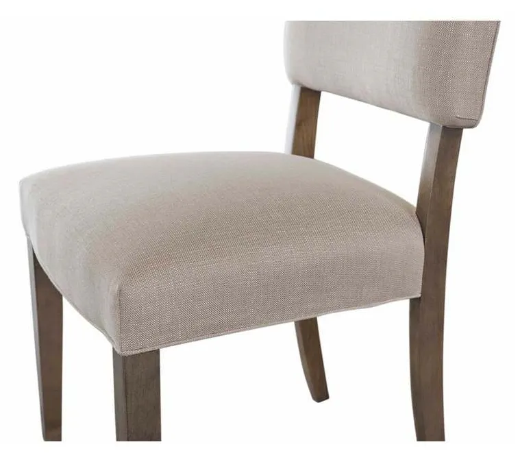 Bassett 4021-2000BY Bailey Maple Side Chair Bassett 4021-2000BY Bailey Maple Side Chair