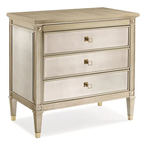 Caracole CLA-016-064 A Classic Beauty Accent Chest Caracole CLA-016-064 A Classic Beauty Accent Chest