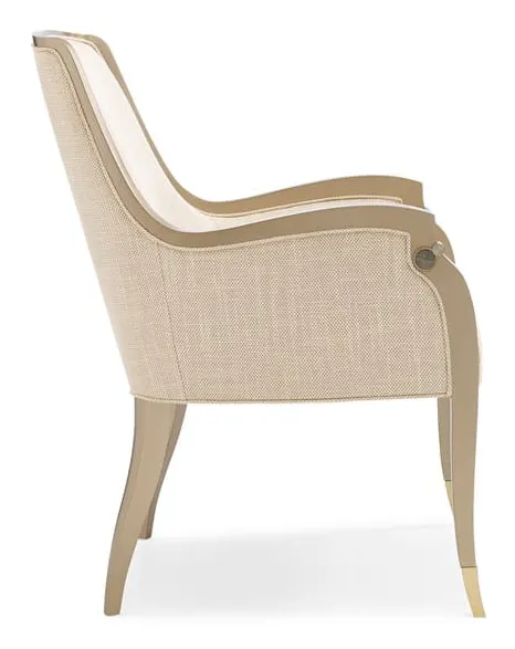 Caracole CLA-018-273 Caracole Classic Sit Like A Gem Caracole CLA-018-273 Caracole Classic Sit Like A Gem