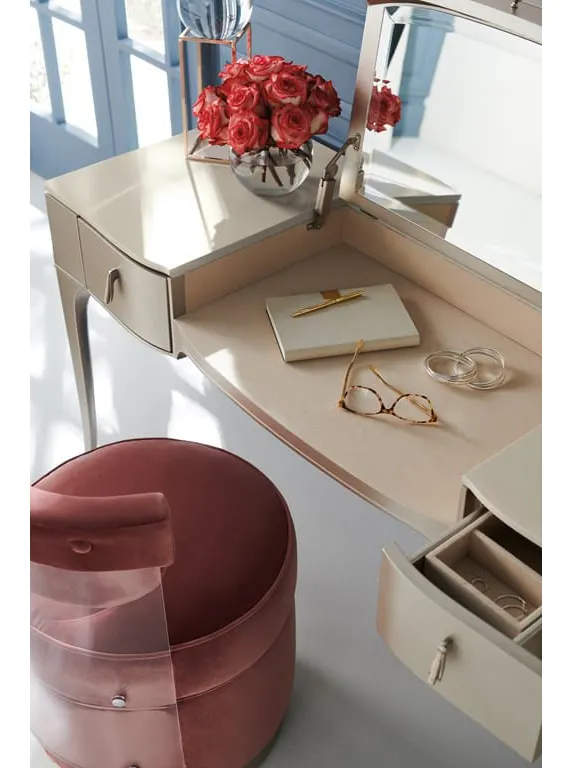 Caracole CLA-020-451 Caracole Classic Vanity Caracole CLA-020-451 Caracole Classic Vanity