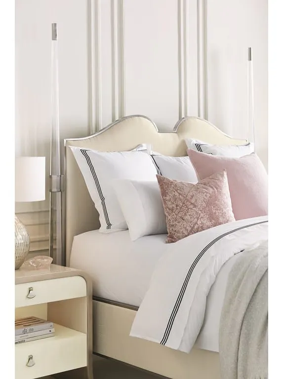Caracole CLA-417-121 Caracole Classic The Post Is Clear King Caracole CLA-417-121 Caracole Classic The Post Is Clear King