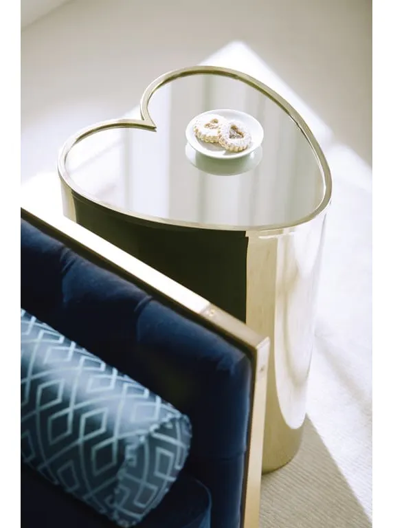 Caracole CLA-419-412 Caracole Classic Places Of The Heart Accent Table Caracole CLA-419-412 Caracole Classic Places Of The Heart Accent Table
