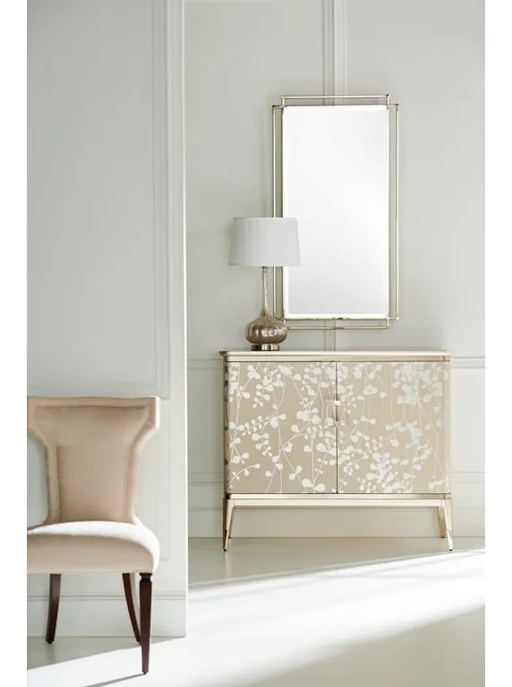 Caracole CLA-419-462 A Shimmer Of Light Chest Caracole CLA-419-462 A Shimmer Of Light Chest