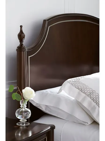 Caracole CLA-420-102 Caracole Classic Queen Bed Caracole CLA-420-102 Caracole Classic Queen Bed