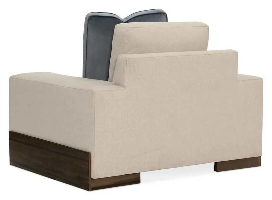 Caracole M090-018-031-A Im Shelf ish Caracole M090-018-031-A Im Shelf ish