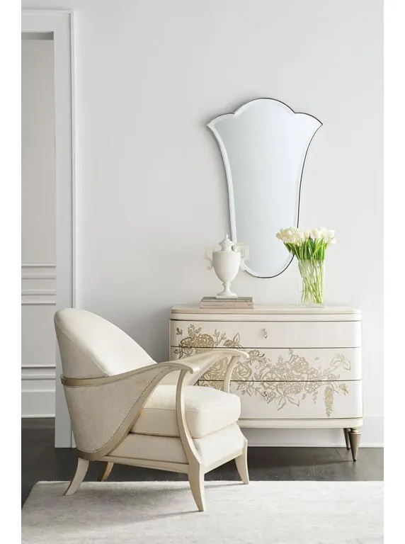 Caracole UPH-018-034-C Curtsy Accent Chair Caracole UPH-018-034-C Curtsy Accent Chair