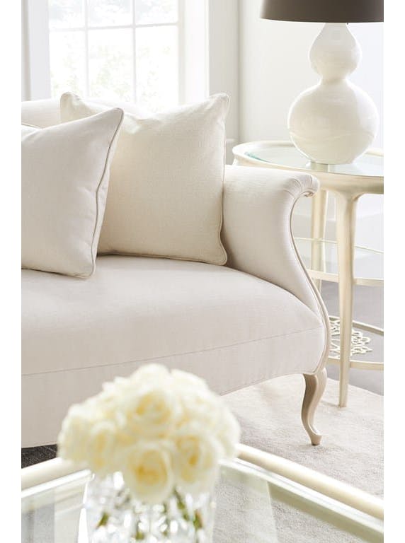 Caracole UPH-019-RL2-B Caracole Classic Two to Tango RAF Loveseat Caracole UPH-019-RL2-B Caracole Classic Two to Tango RAF Loveseat