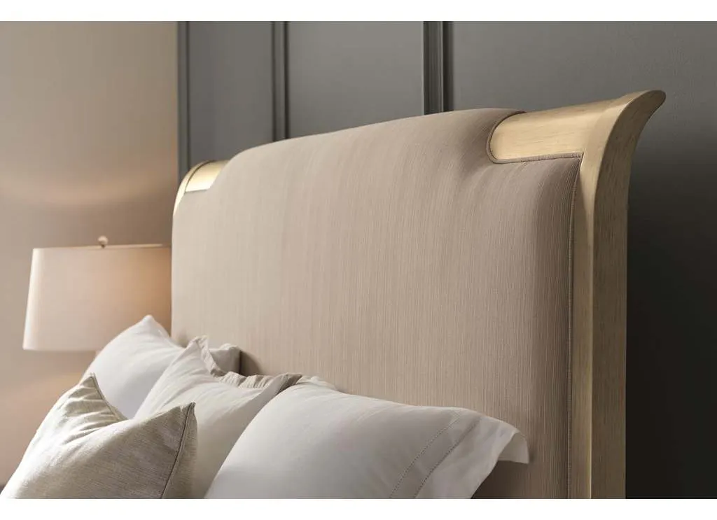 Caracole CON-QUEBED-008 Caracole Classic Nite In Shining Armor Queen Bed Caracole CON-QUEBED-008 Caracole Classic Nite In Shining Armor Queen Bed