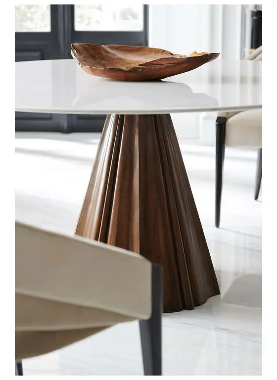 Caracole SGU-021-032-A Signature Metropolitan On All Levels Accent Chair Caracole SGU-021-032-A Signature Metropolitan On All Levels Accent Chair