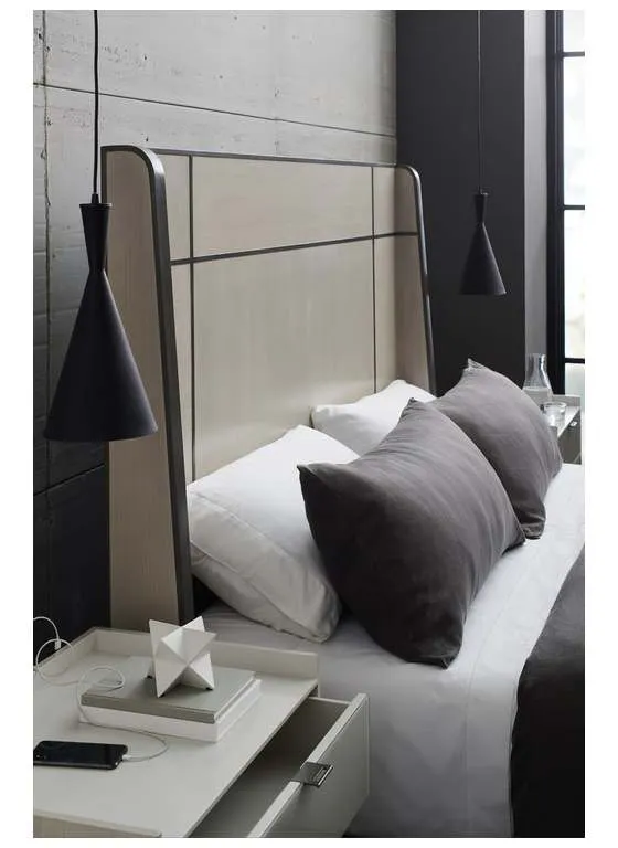 Caracole M123-420-121 Modern Expressions King Bed Wood Caracole M123-420-121 Modern Expressions King Bed Wood