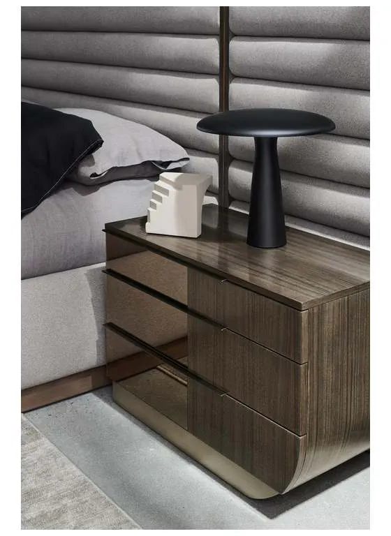 Caracole M133-421-062 La Moda RF Nightstand Caracole M133-421-062 La Moda RF Nightstand