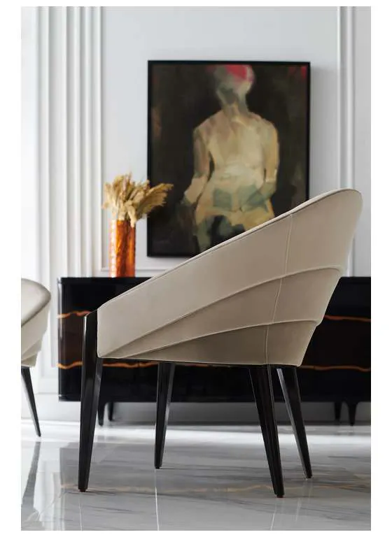 Caracole SGU-021-032-A Signature Metropolitan On All Levels Accent Chair Caracole SGU-021-032-A Signature Metropolitan On All Levels Accent Chair