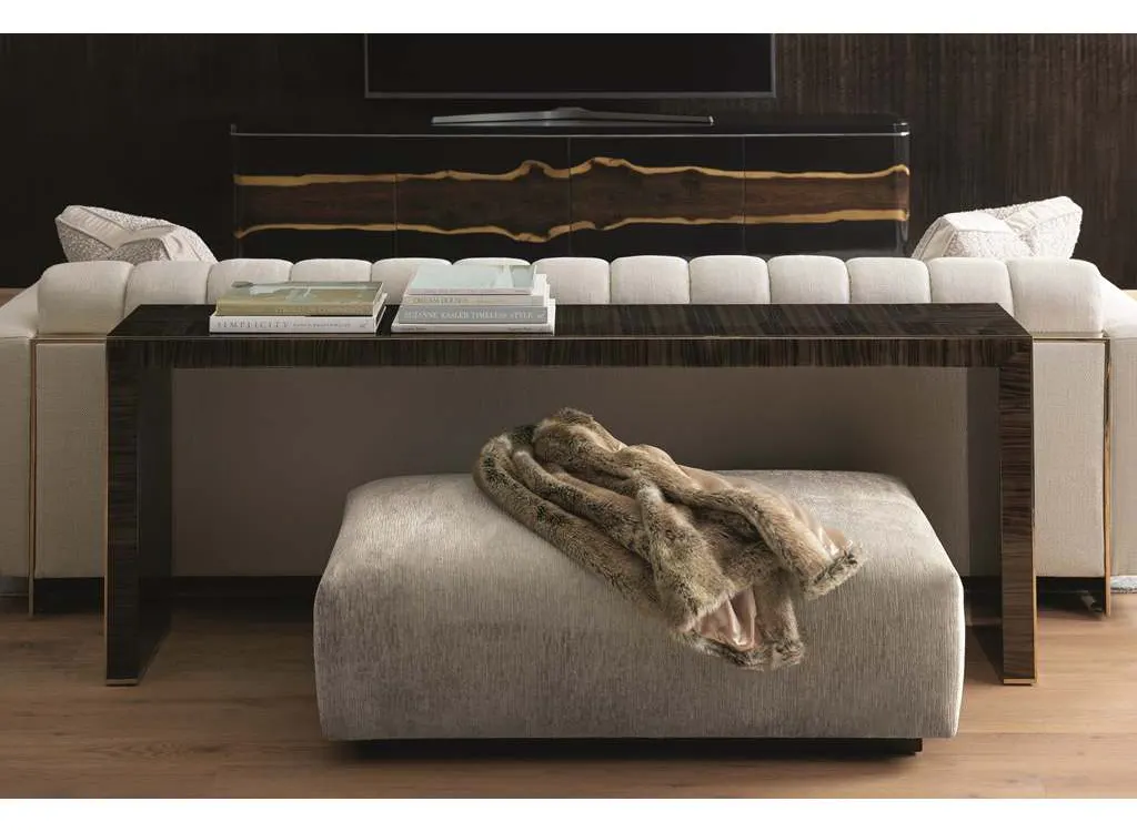 Caracole SGU-017-211-A Signature Simpatico The Well Balanced Sofa Caracole SGU-017-211-A Signature Simpatico The Well Balanced Sofa
