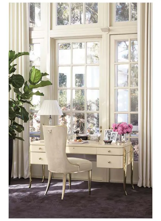 Caracole SIG-416-282 Signature Debut Sophisticates Dining Chair Caracole SIG-416-282 Signature Debut Sophisticates Dining Chair