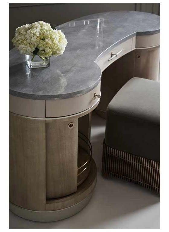 Caracole CLA-022-071 Caracole Classic Vanity Fair Caracole CLA-022-071 Caracole Classic Vanity Fair