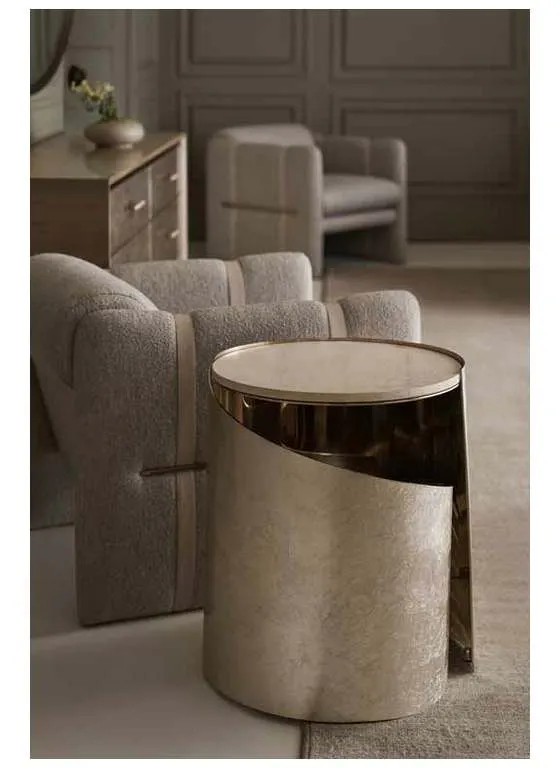 Caracole CLA-022-422 Nautilus Spot Table Caracole CLA-022-422 Nautilus Spot Table