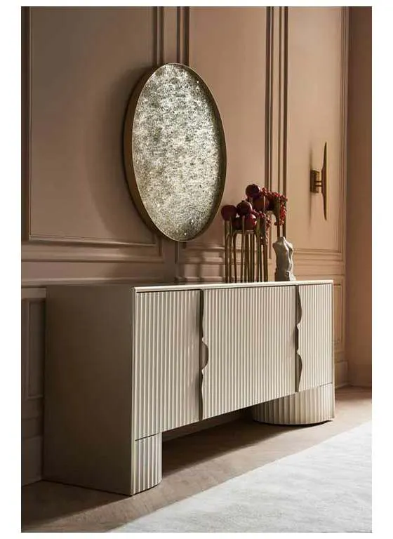 Caracole CLA-022-532 Caracole Classic Corinthian Media Console Caracole CLA-022-532 Caracole Classic Corinthian Media Console