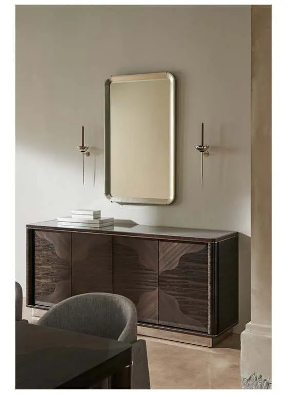 Caracole CLA-423-211 Caracole Classic Fancy Face Sideboard Caracole CLA-423-211 Caracole Classic Fancy Face Sideboard