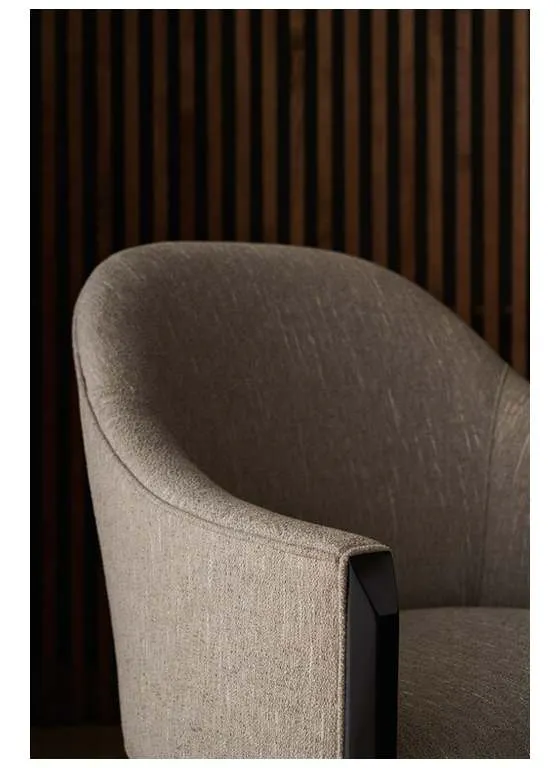 Caracole CLA-422-291 Next Course Dining Chair Caracole CLA-422-291 Next Course Dining Chair