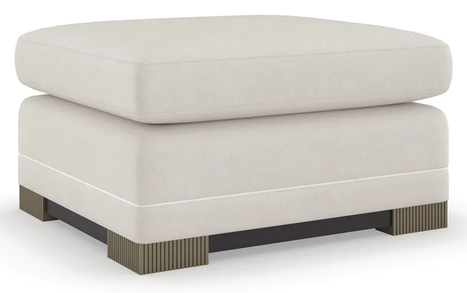 Caracole UPH-021-041-A Caracole Classic Ottoman Caracole UPH-021-041-A Caracole Classic Ottoman