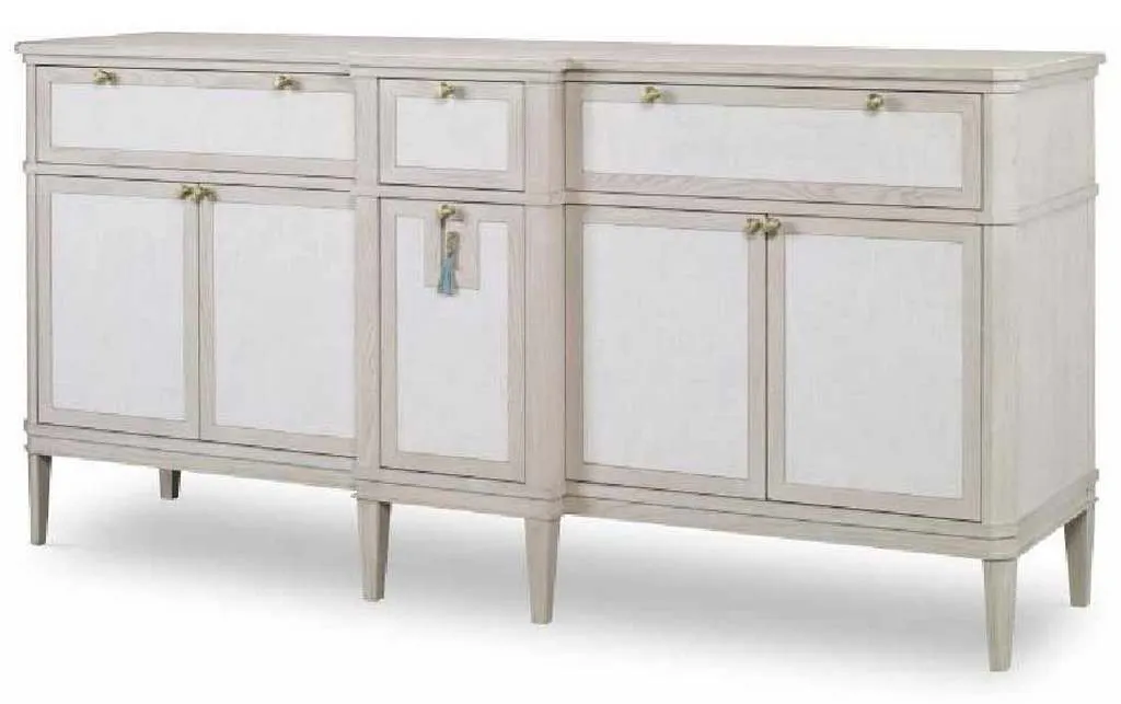 Century MN5862 Lea Credenza Century MN5862 Lea Credenza