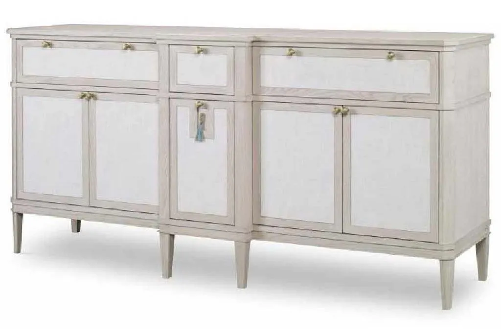 Century MN5862 Lea Credenza Century MN5862 Lea Credenza