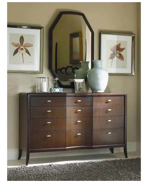 Century 41H-206 Dufrene Dresser Century 41H-206 Dufrene Dresser