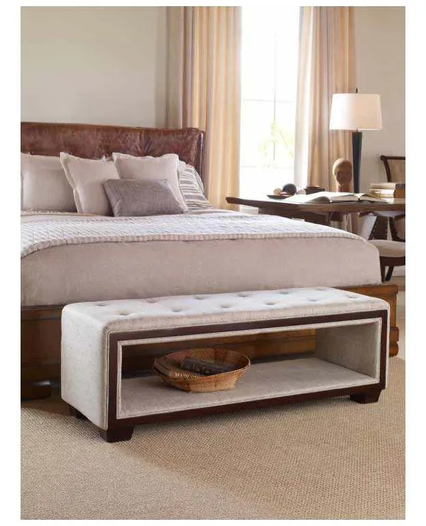 Century AE-3363 Margaux Bench Century AE-3363 Margaux Bench