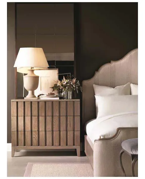 Century C5H-201 Casa Bella Drawer Chest Century C5H-201 Casa Bella Drawer Chest