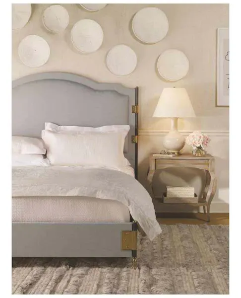 Century C79-135 Queen Gemma Upholstered Bed Century C79-135 Queen Gemma Upholstered Bed
