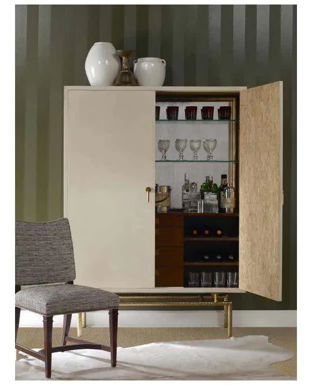 Century C7A-462 Harrison Bar Cabinet Century C7A-462 Harrison Bar Cabinet