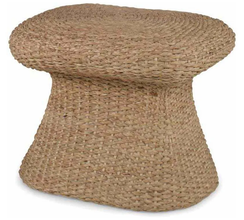 Century C7A-555 Warren Ottoman Century C7A-555 Warren Ottoman